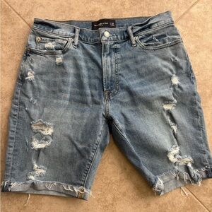 Men’s Abercrombie & Fitch Light Blue Distressed Jean Shorts